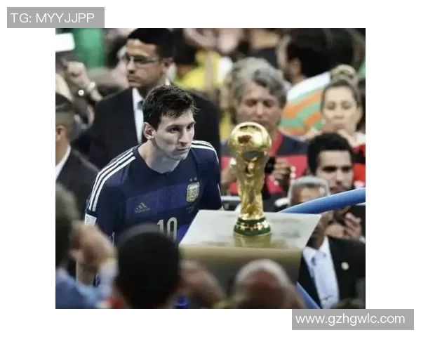 全球顶级足球队与球星介绍图盘点一览，精彩瞬间不容错过