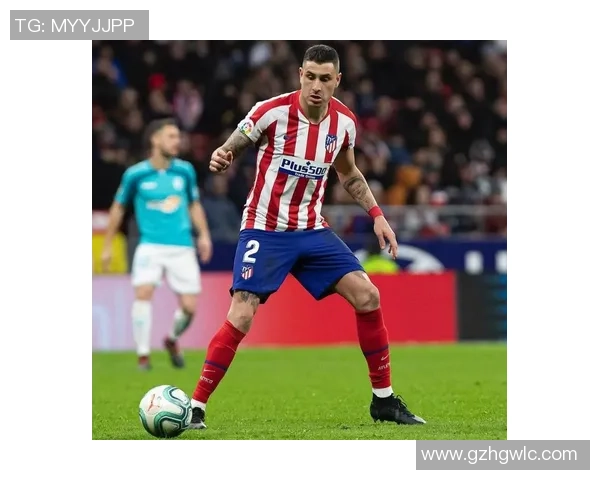 天下足球球星后卫盘点 谁是足坛最强防守者