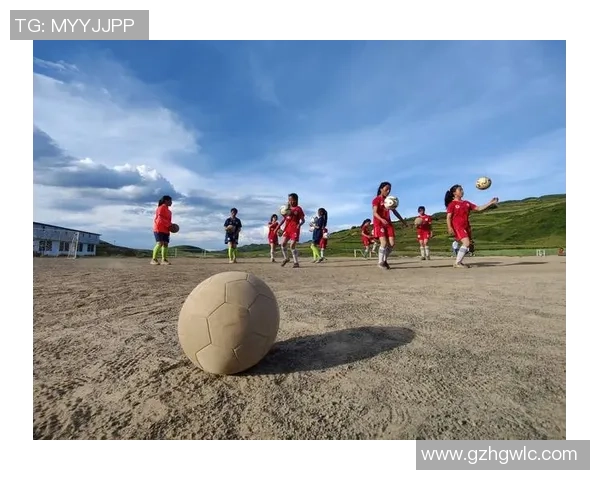 女足球星炫酷球场动作集锦 展现力量与优雅并存的非凡魅力